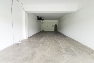 Gamuda Gardens Waterfront Village Ground Floor Retail 817sf