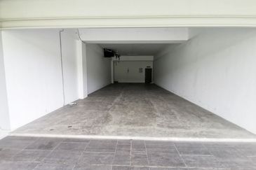 Gamuda Gardens Waterfront Village Ground Floor Retail 817sf