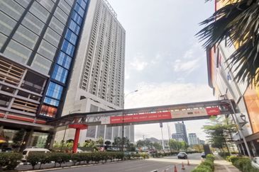 Sunway Velocity V2 Office Tower Brand New MSC Status Office Near MRT & LRT Station