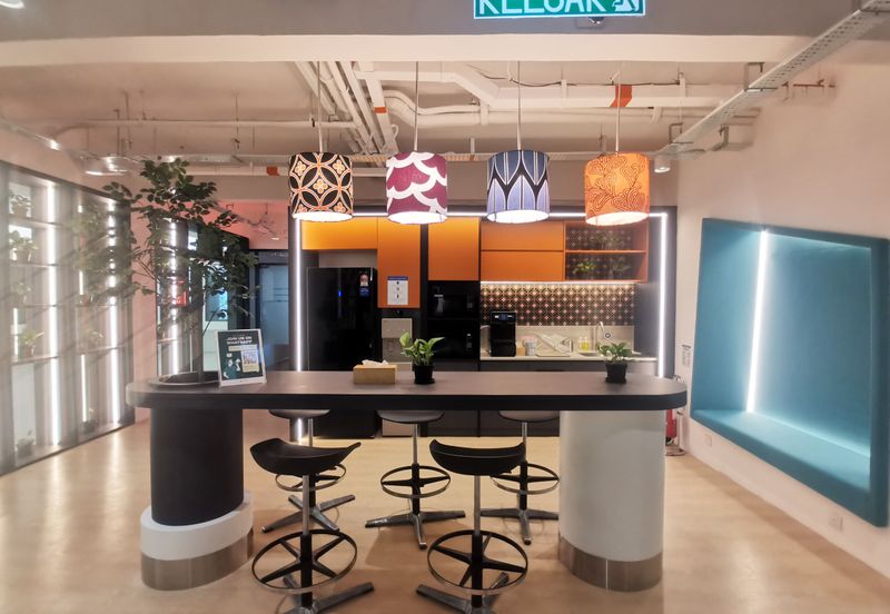 The Five @ Damansara Height Serviced Office For 23 pax use Next to MRT Station