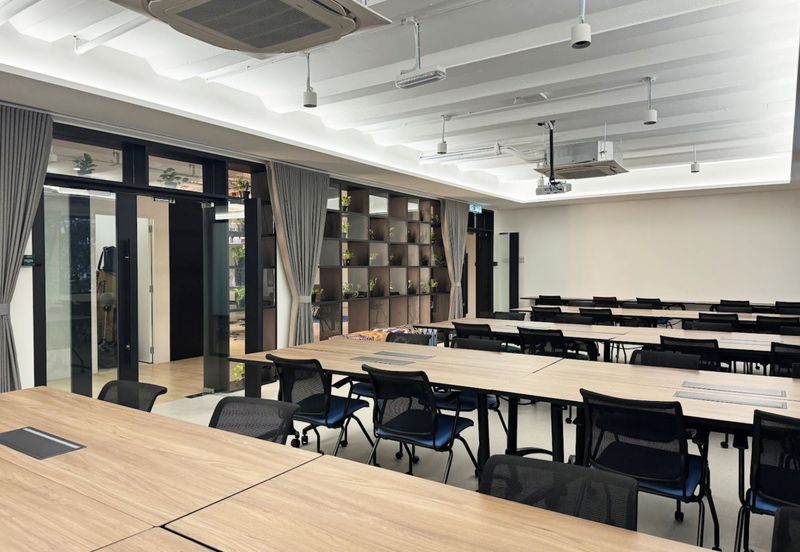 The Five @ Damansara Height Serviced Office For 66 pax use Next to MRT Station