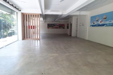 Jalan Universiti (Jalan Prof Diraja Ungku Aziz)