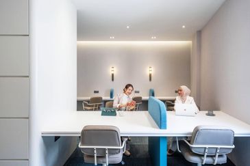 Central Park Johor Bharu Serviced Office Available For 1 – 10 pax use