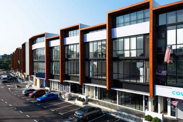 Central Park Johor Bharu Serviced Office Available For 1 – 10 pax use