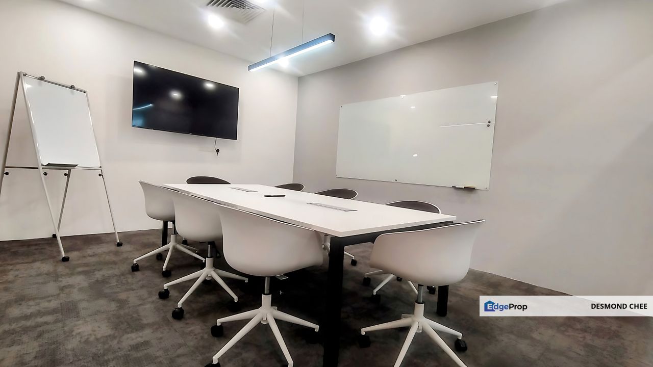 The Podium Kuching Serviced Office For 10 pax use Opposite AEON Mall Kuching Central, Sarawak, Kuching