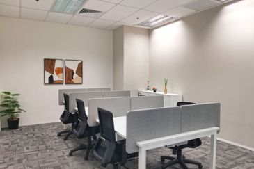Prima 9 @ Cyberjaya Serviced Office For 8 pax use MD Status