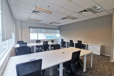 Prima 9 @ Cyberjaya Serviced Office For 8 pax use MD Status