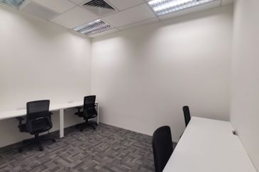 Prima 9 @ Cyberjaya Serviced Office For 8 pax use MD Status