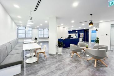 Menara Pelangi @ Johor Bahru Serviced Office Available For 1-10 pax use Connected to Plaza Pelangi mall