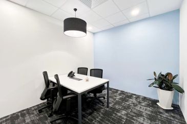 Menara Pelangi @ Johor Bahru Serviced Office Available For 1-10 pax use Connected to Plaza Pelangi mall