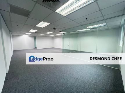 Renovated Office @ Wisma UOA Damansara MD Status Building Opposite MRT Station 1200sf, Kuala Lumpur, Damansara