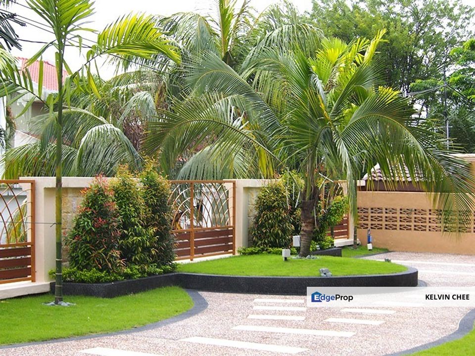 Petaling Jaya SS3, SS 3 Gated & Guarded 2.5 storey Bungalow With Big Land, Selangor, Petaling Jaya