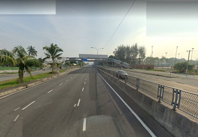 Persiaran Raja Muda Musa, Pelabuhan Klang