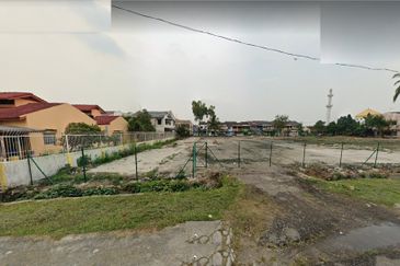 Persiaran Raja Muda Musa, Pelabuhan Klang