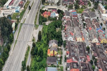 Persiaran Raja Muda Musa, Pelabuhan Klang