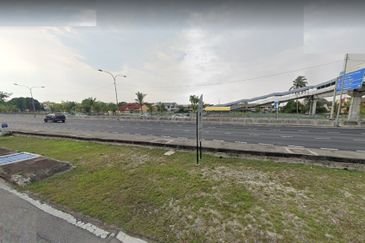 Persiaran Raja Muda Musa, Pelabuhan Klang