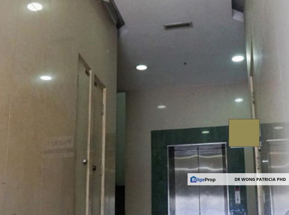 Offices with lifts, Taipan Business Centre, 47620 Subang Jaya, Selangor, Selangor, Subang Jaya
