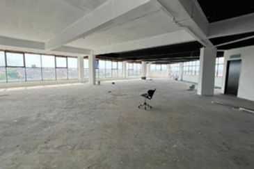 Taipan Business Centre, USJ 10