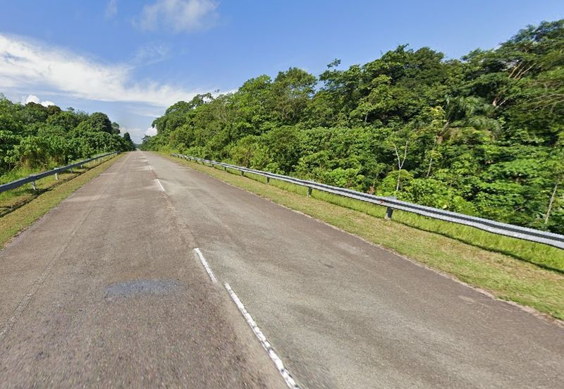 Land, 1.56 ac, Main road, Malay Reserved land, Kampung Luat, 33400 Lenggong, Perak