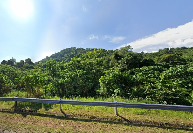 Land, 1.56 ac, Main road, Malay Reserved land, Kampung Luat, 33400 Lenggong, Perak