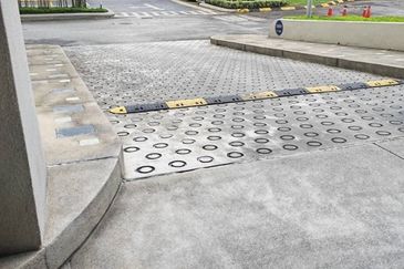 Shoplot, Ground Floor,  1,830 sq ft  I-Zen Kiara, Mont Kiara, 50480 Kuala Lumpur