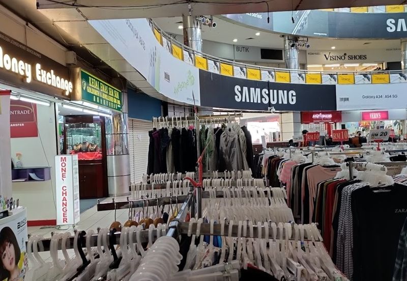 Kompleks Terminal One