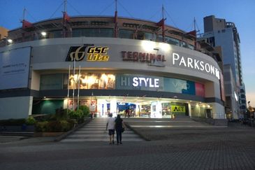 Kompleks Terminal One