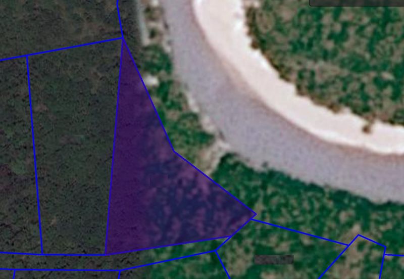 Land, 6.47 acres, near Kuala Tahan & Taman Negara, Kpg Bantal, Ulu Tembeling, Jerantut 27020  Pahang  