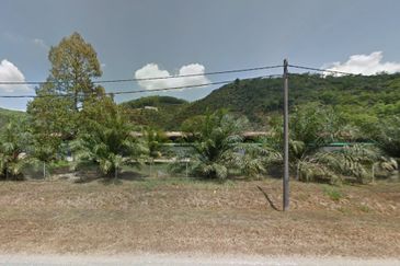 Land, Very Cheap, Hilltop, 8.35 acres, KM 5, Jalan Sang Lee, Sungai Penjuring, 28700 Bentong, Pahang 