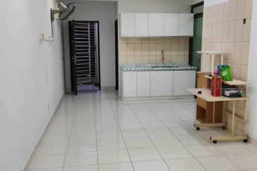 Indah Alam Condominium