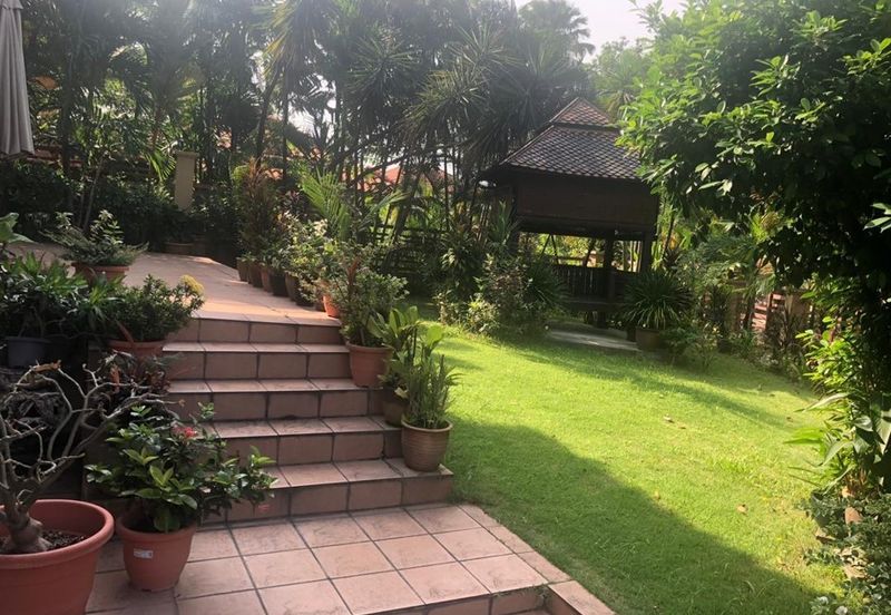 House, Bungalow, 5R 5B, 2 Storeys, Jalan PJU 1, Ara Damansara, 47301 Petaling Jaya, Selangor