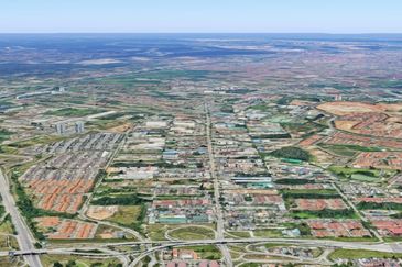 Jalan Bukit Kemuning