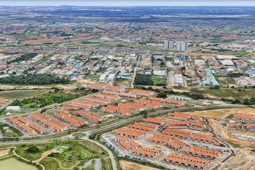 Jalan Bukit Kemuning