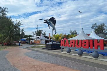JALAN ROMPIN LAMA - PANTAI HIBURAN