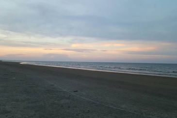 JALAN ROMPIN LAMA - PANTAI HIBURAN