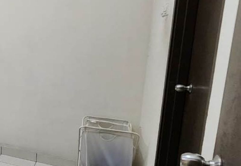 Indah Alam Condominium