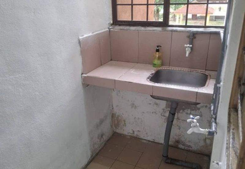 PPR Kampung Baru Air Panas