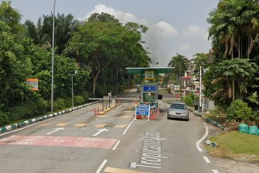 Tropicana Golf & Country Resort