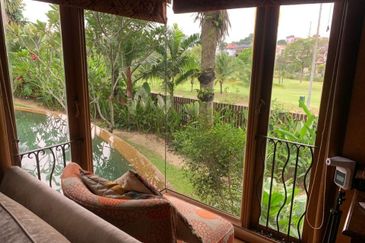 Tropicana Golf & Country Resort