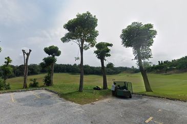 Tropicana Golf & Country Resort