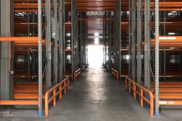 100k sf Grade A Warehouse for RENT @ Bukit Raja 