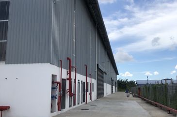 100k sf Grade A Warehouse for RENT @ Bukit Raja 