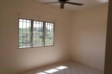 Bayu Puteri Apartment