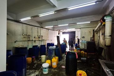 Anggerik Mokara shoplot Ground floor