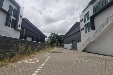 Nouvelle Industrial Park Kota Puteri