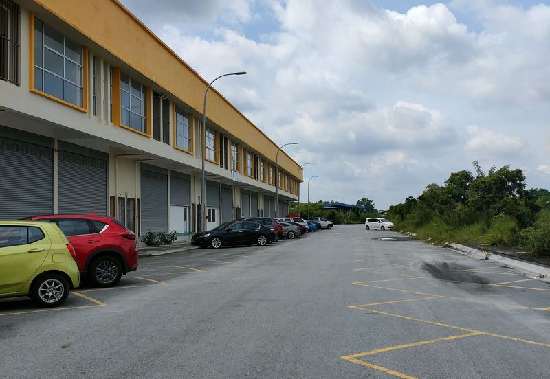 Kapar 1.5Sty Link Factory Corner and Intermediate for Rent