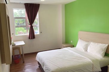 Pantai Morib Budget Hotel