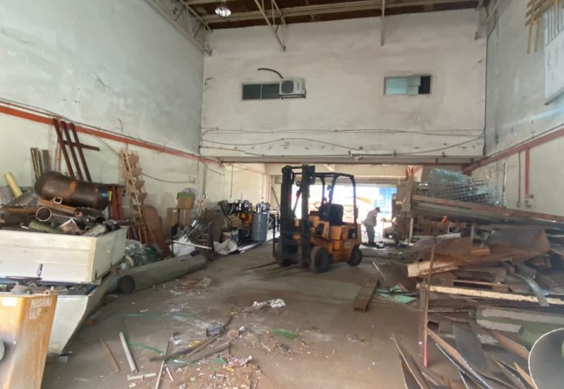 Seksyen 26 Link factory for rent