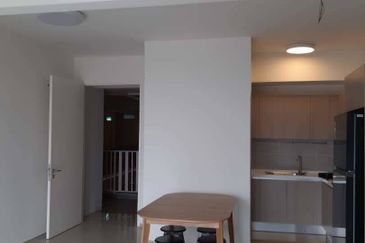 Gravit8 @ Klang South