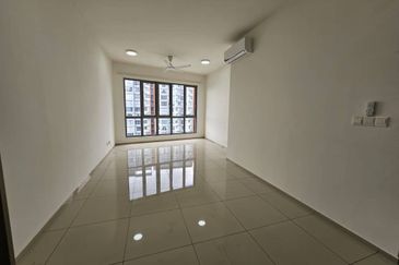 Gravit8 @ Klang South